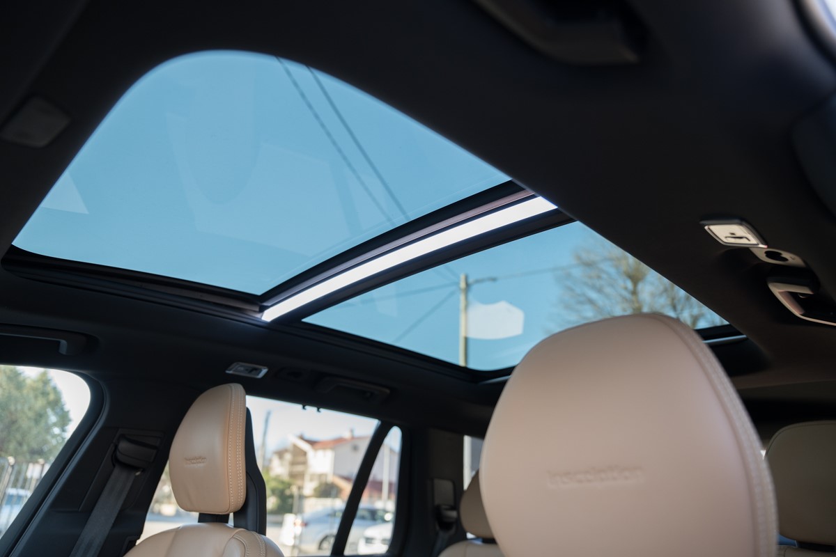 Volvo
 XC90 
 2.0 D B5 AWD Inscription 