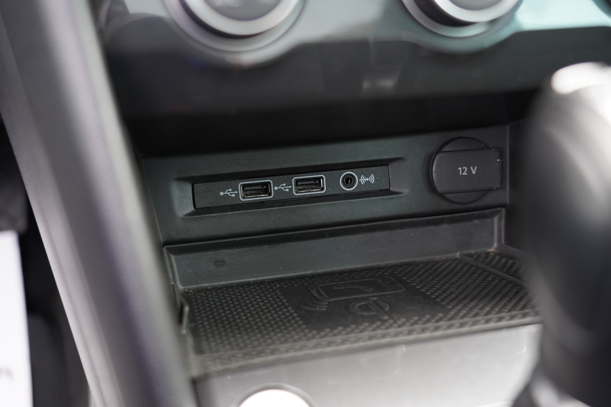 Volkswagen Tiguan
 2.0 TDI