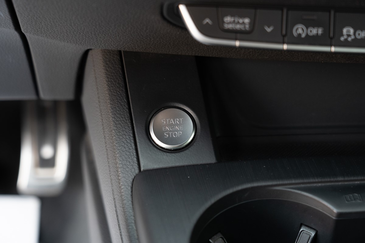 Audi A5
 2,0 TDI Sportback