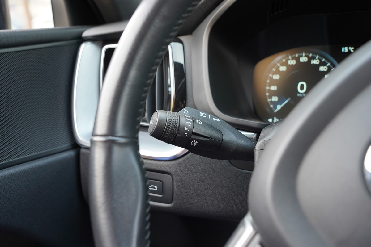 Volvo
 XC60 2.0 D5 ECO BUSINESS
