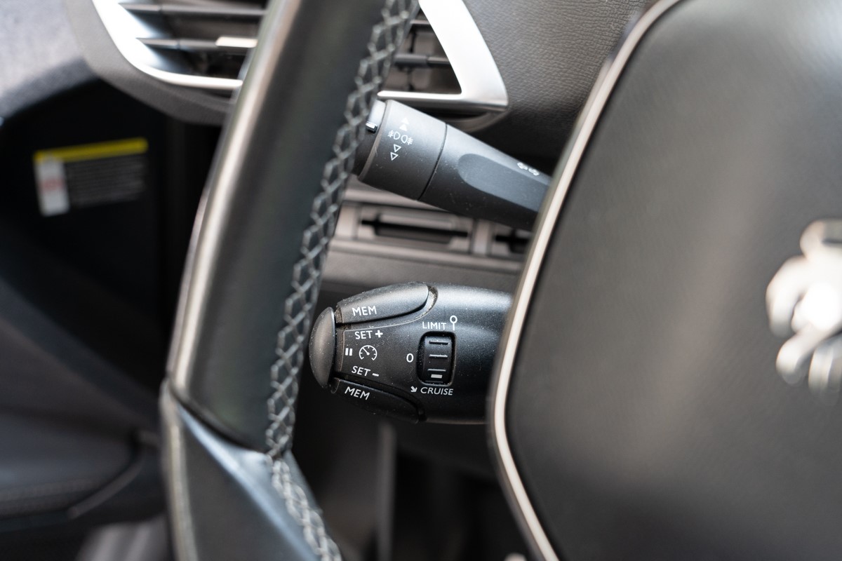 Peugeot 3008 1,6 BlueHDI
