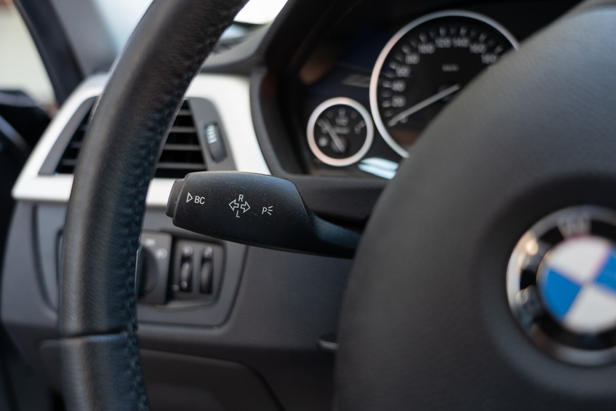 BMW
 3-Series 316D BUSINESS 