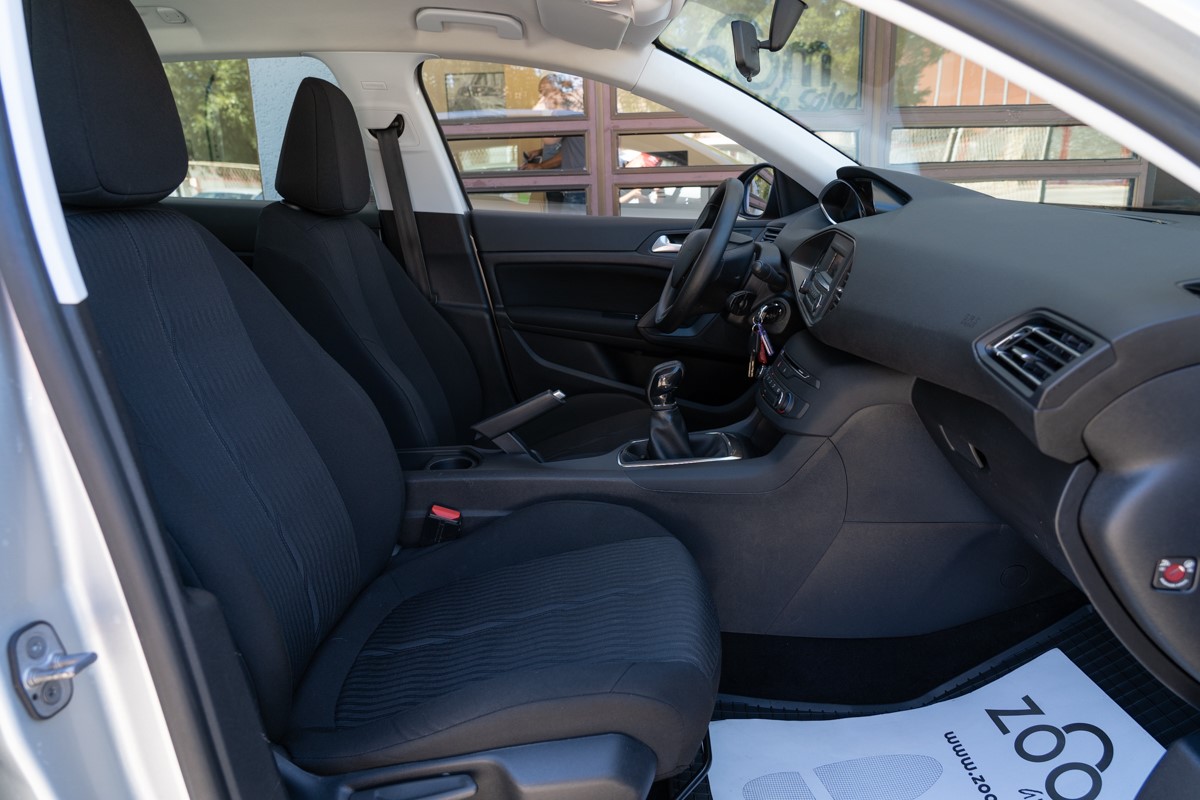 Peugeot 308 1,6 BlueHDI