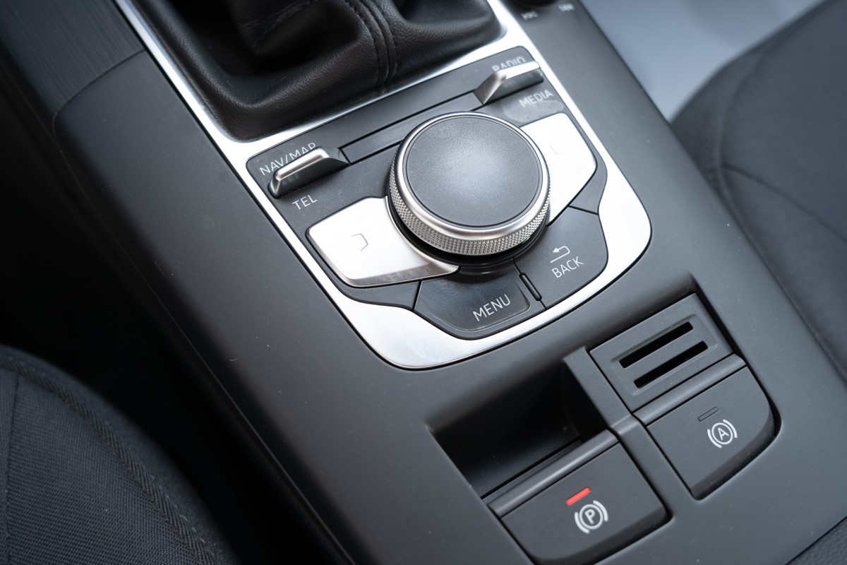 Audi A3
 1,6 TDI