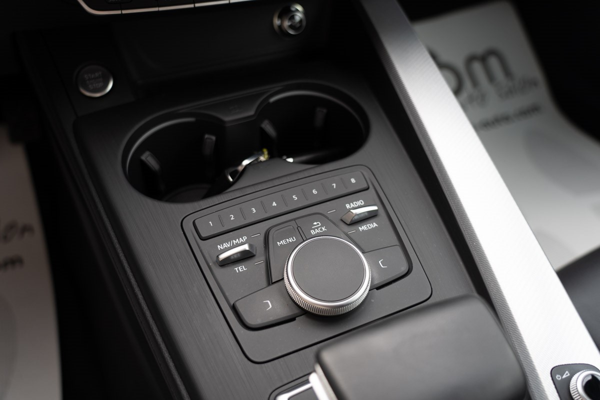 Audi A5
 45 TDi Sportback Quattro