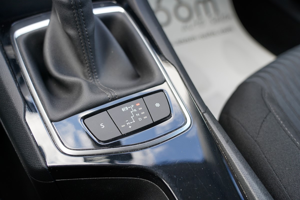 Peugeot 308 1,6 BlueHDI