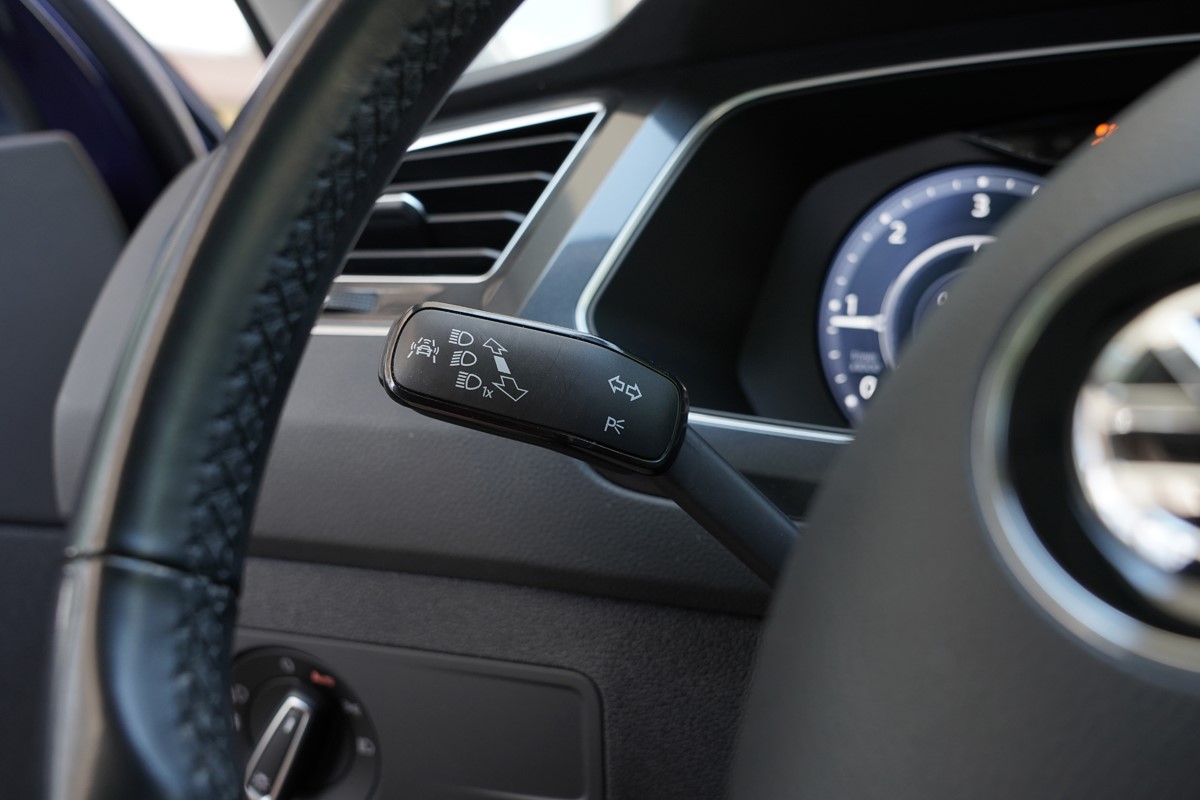Volkswagen Tiguan
 2.0 TDI 140KW  4MOT DSG VIRTUAL  COCKPIT    