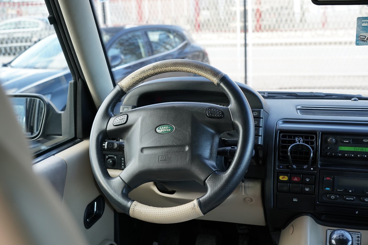 Land Rover
 DISCOVERY 2,5 D