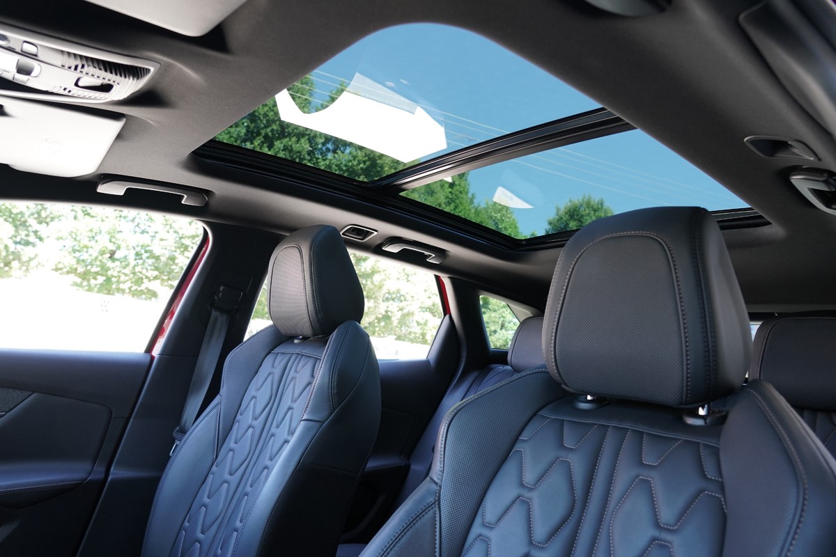 Peugeot 3008 2.0 BLUEHDI