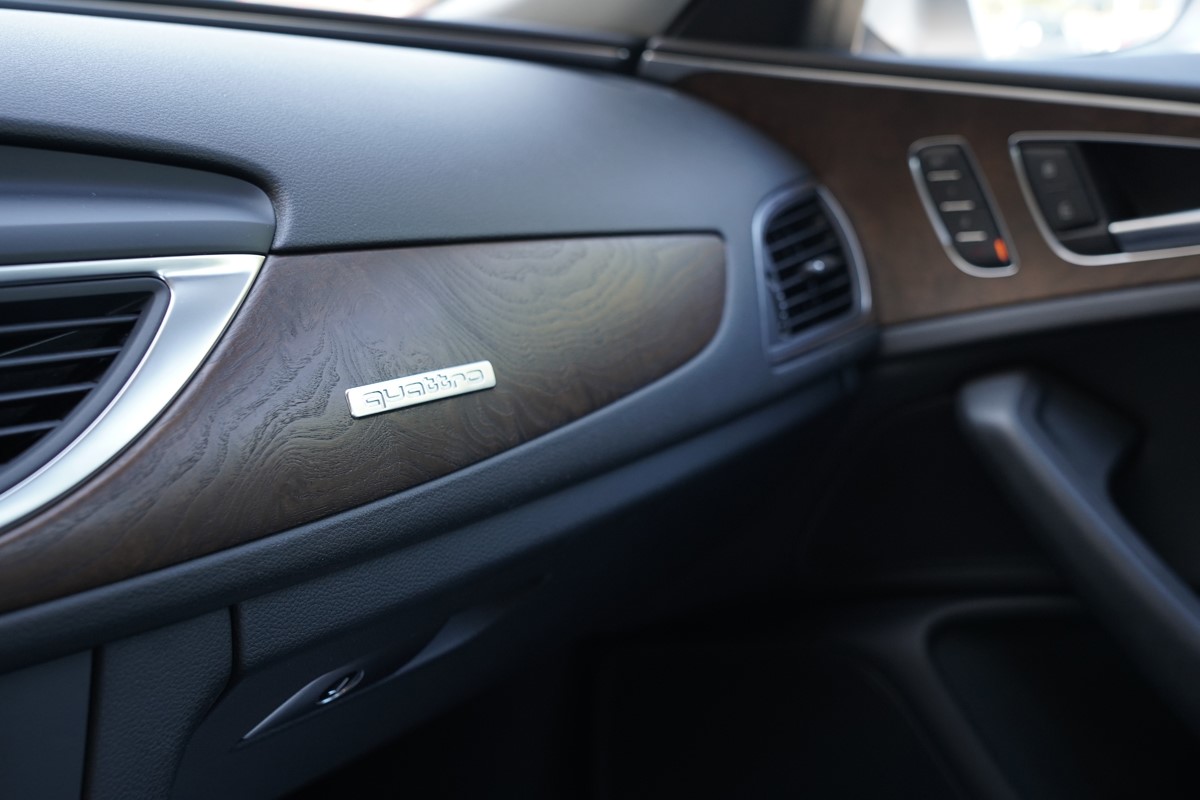 Audi A6
 3.0 TDI QUATTRO