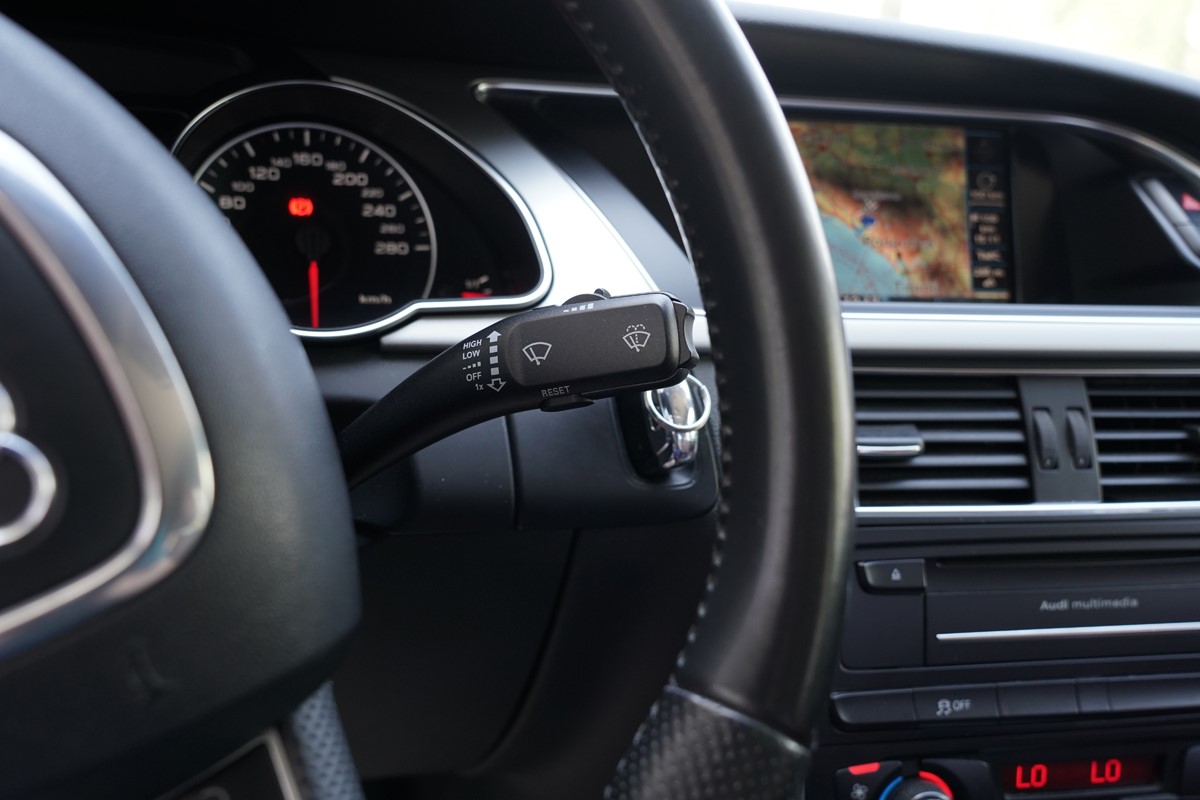 Audi A5
 2.0 TDI