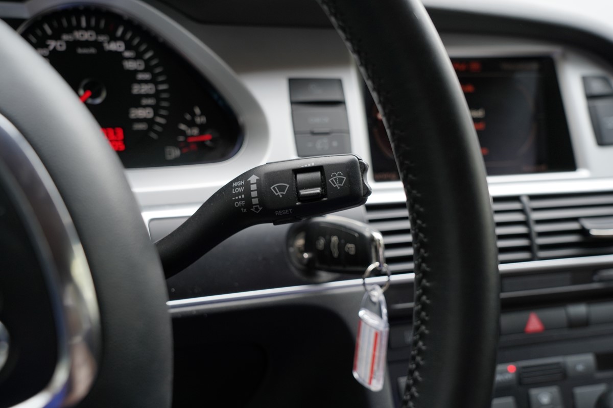 Audi A6
 3.0 TDI QUATTRO