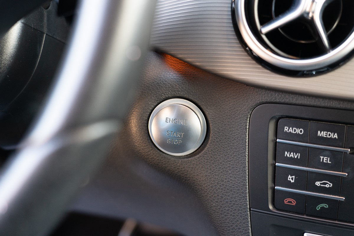 Mercedes-Benz B-Class B200
