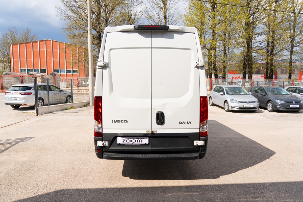 Iveco Daily 2.3 D