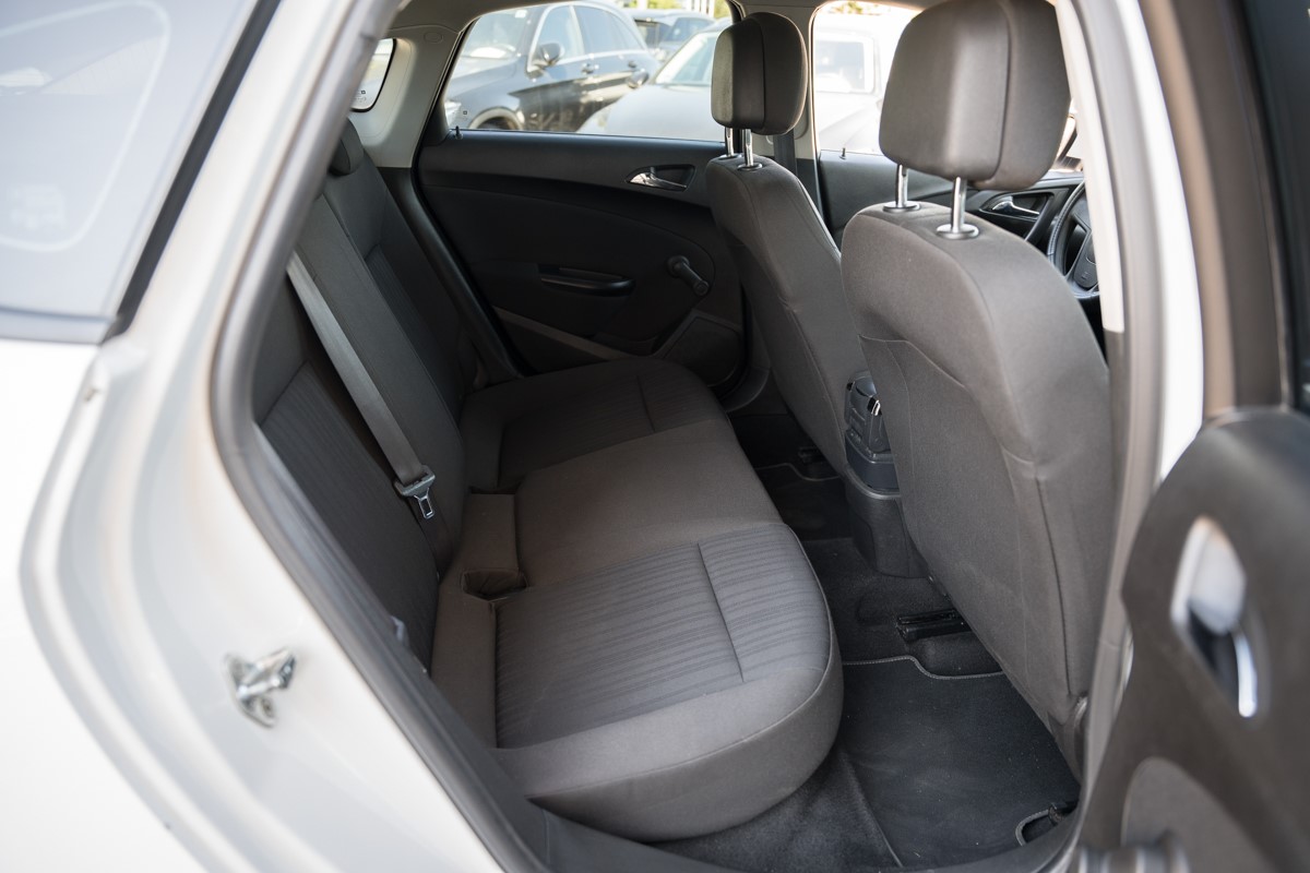 Opel Astra 1.6 CDTI