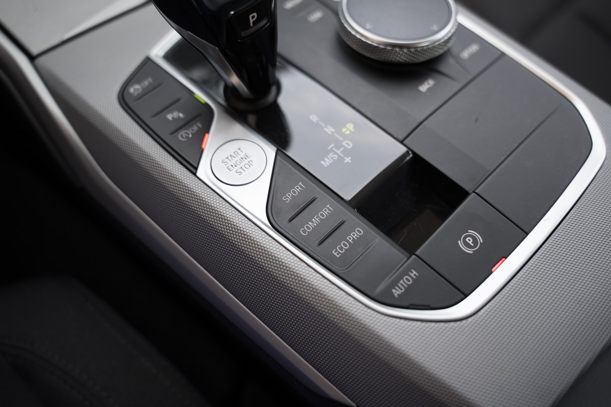 BMW
 3-Series 318 D
