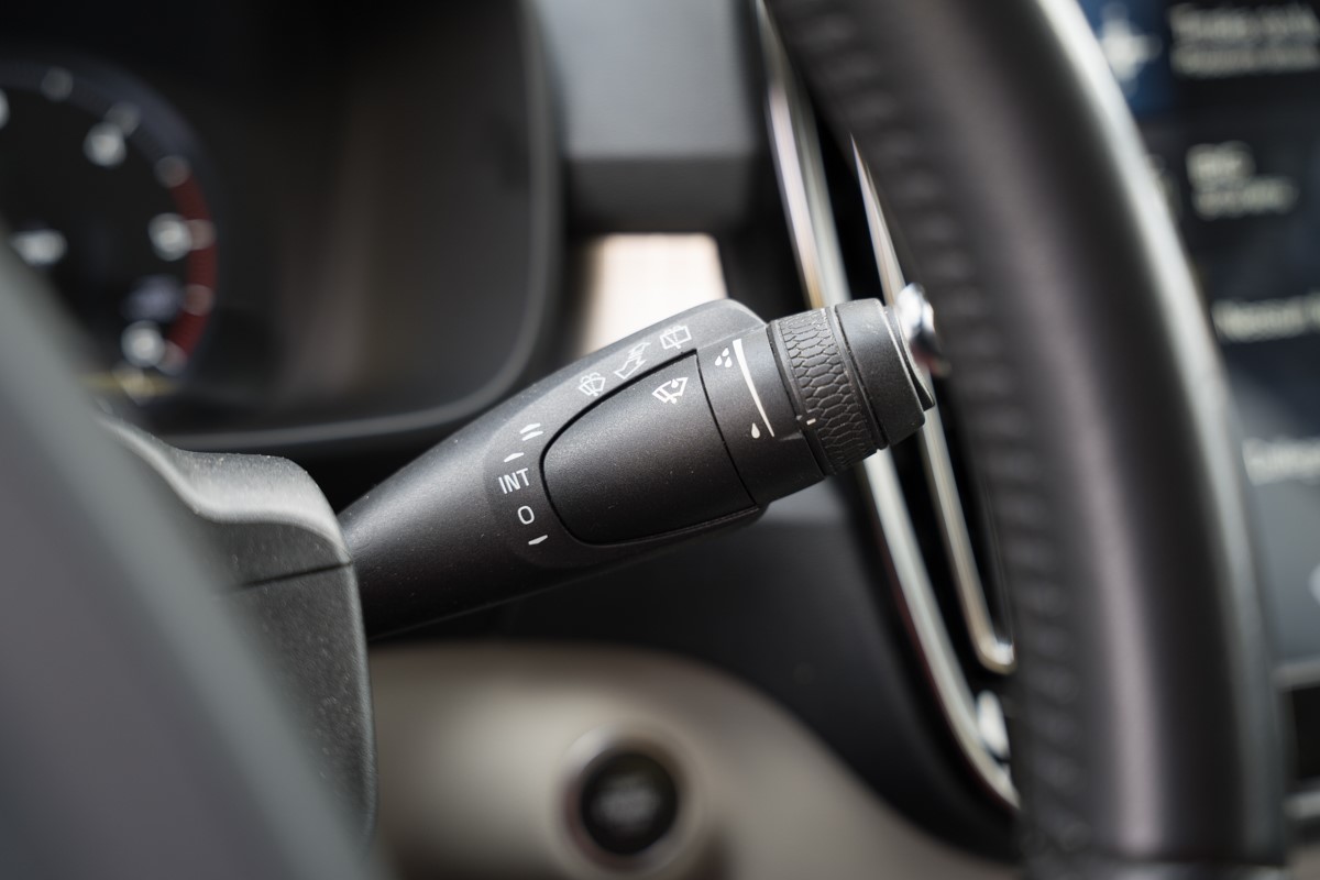Volvo
 XC40 2.0 D