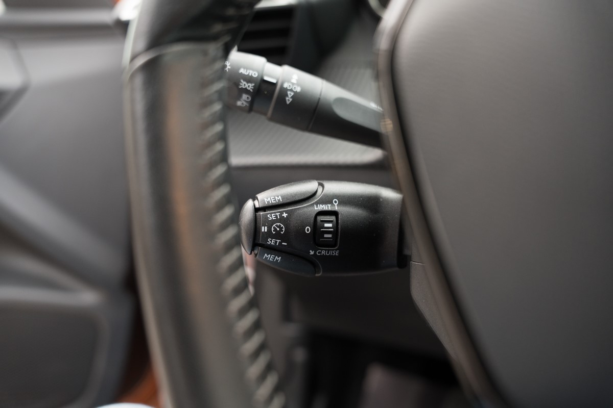 Peugeot 2008 1.2 PureTech