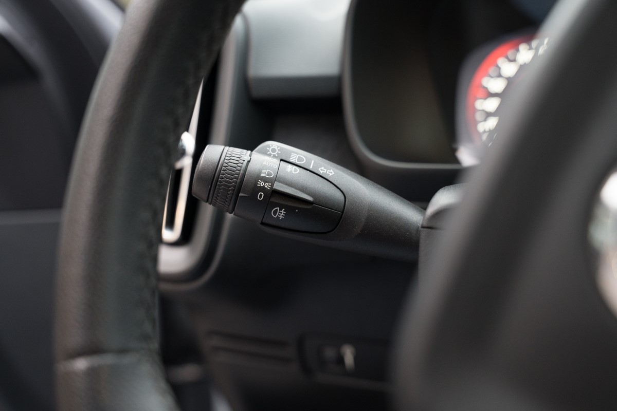 Volvo
 XC40 2.0 D D3