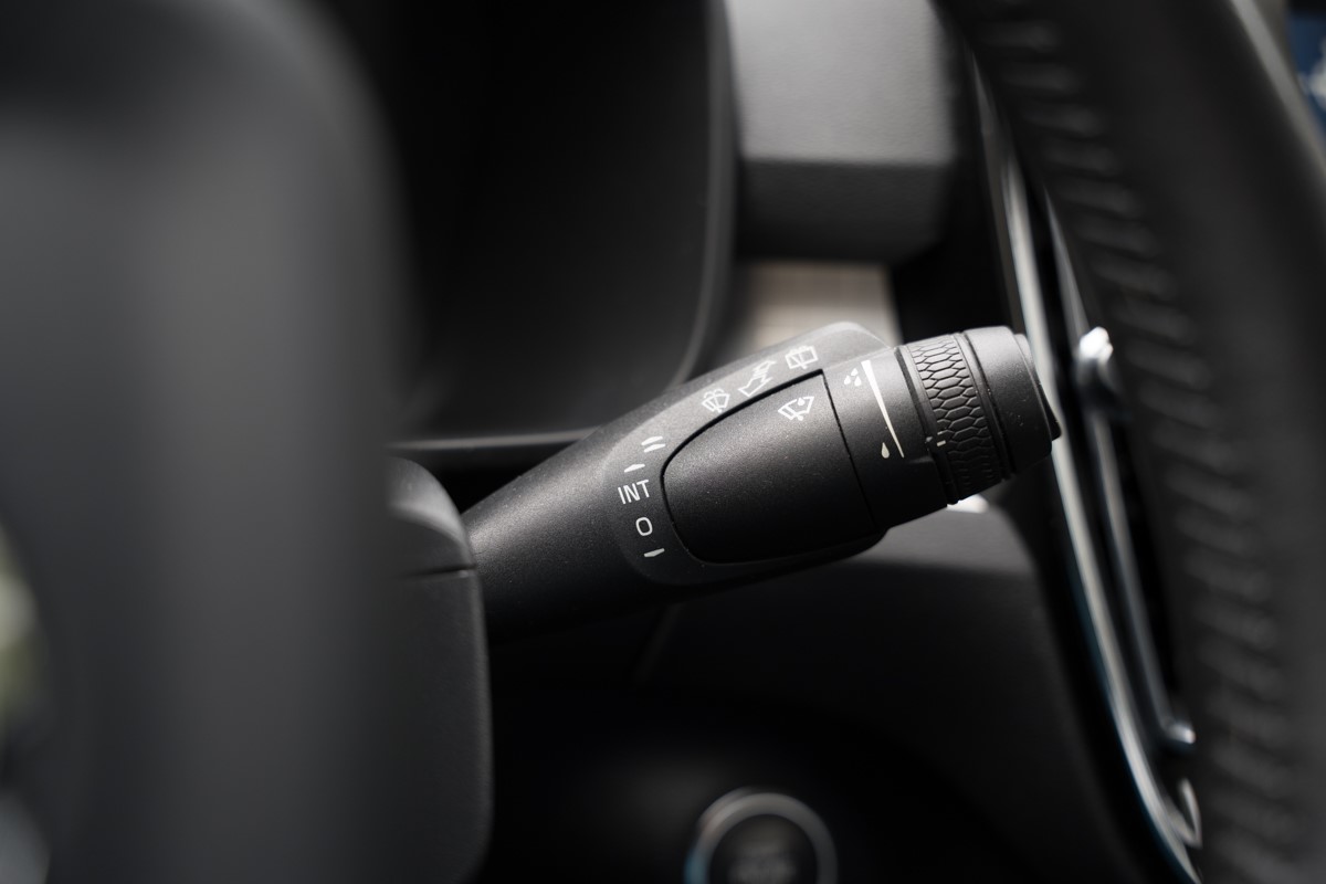Volvo
 XC40 2.0 D D3