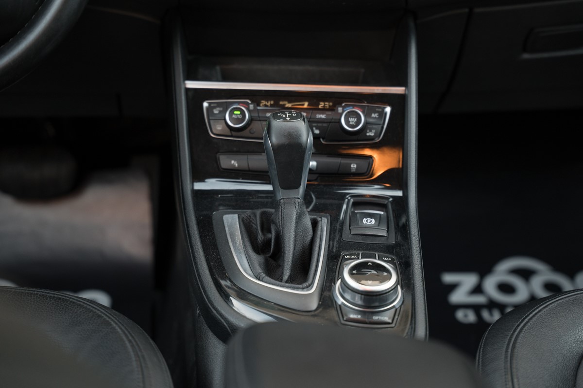 BMW
 Gran Tourer 218 D 7sjedišta