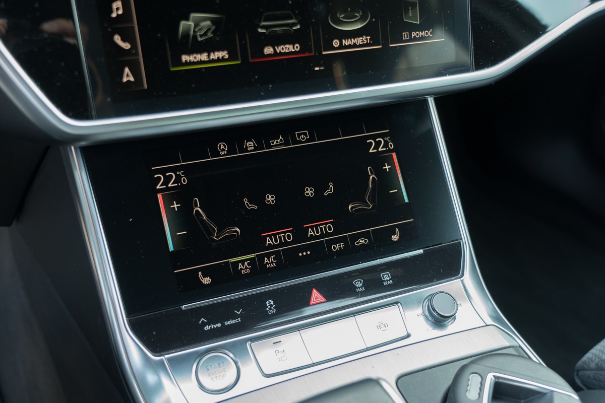 Audi A6
 50 TDI S line