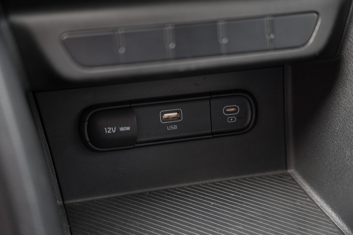 Kia
 Sportage 
 1.6 CRDI