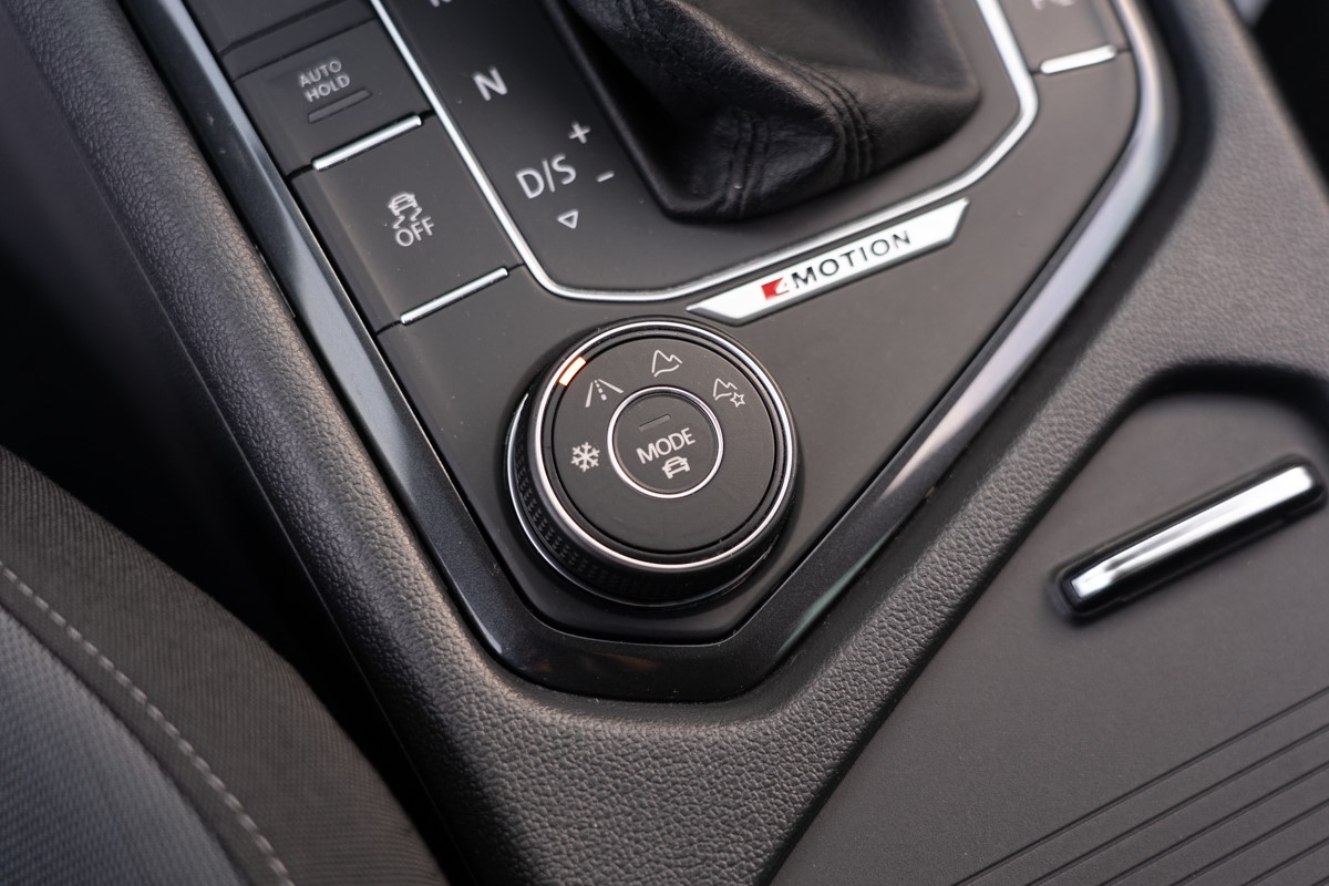 Volkswagen Tiguan
 2,0 TDI 4Motion