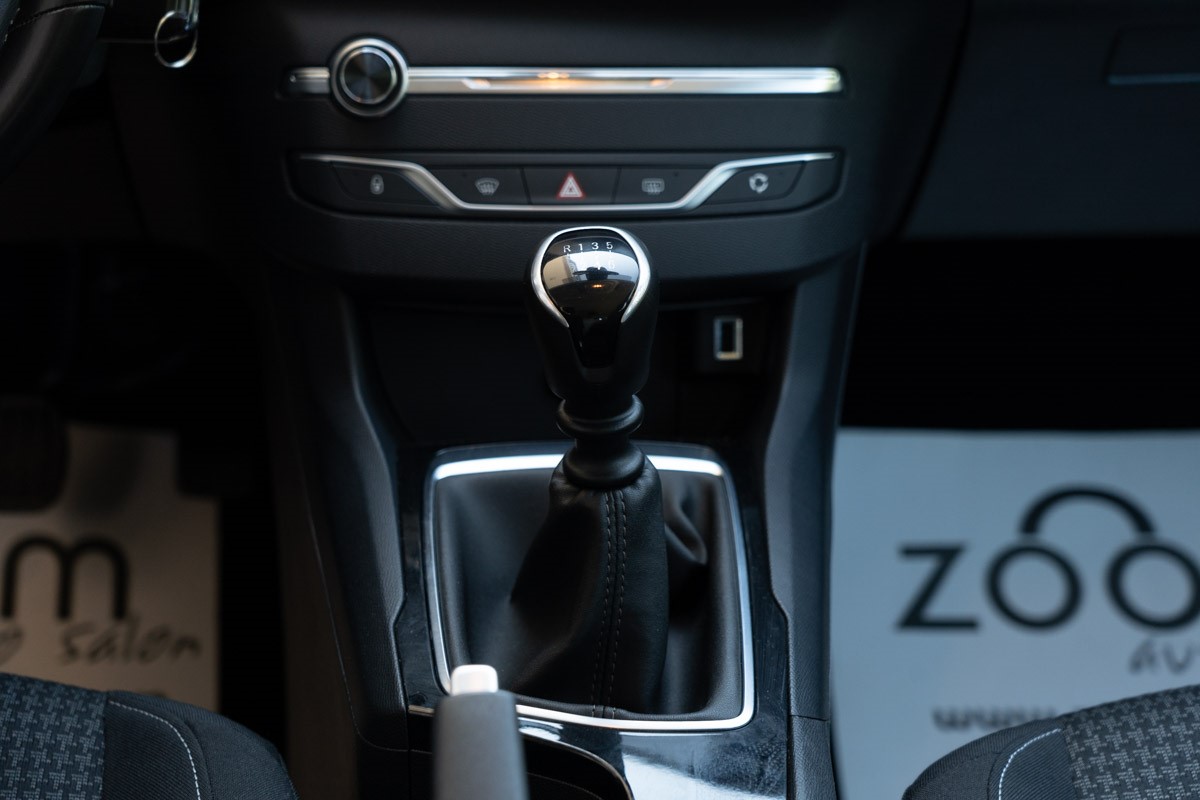 Peugeot 308 1.5 BLUEHDI
