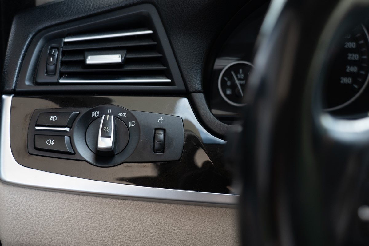 BMW
 5-Series 525 D