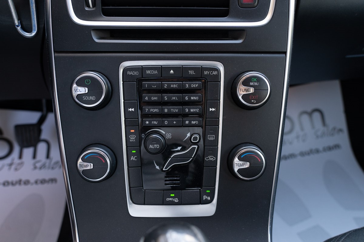 Volvo
 V60 2,0 D