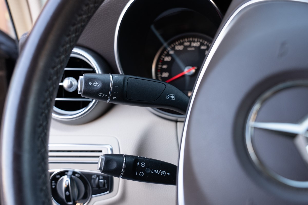 Mercedes-Benz C-Class
 180 CDI
