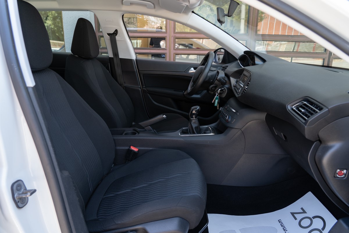 Peugeot 308 1,6 BlueHDI