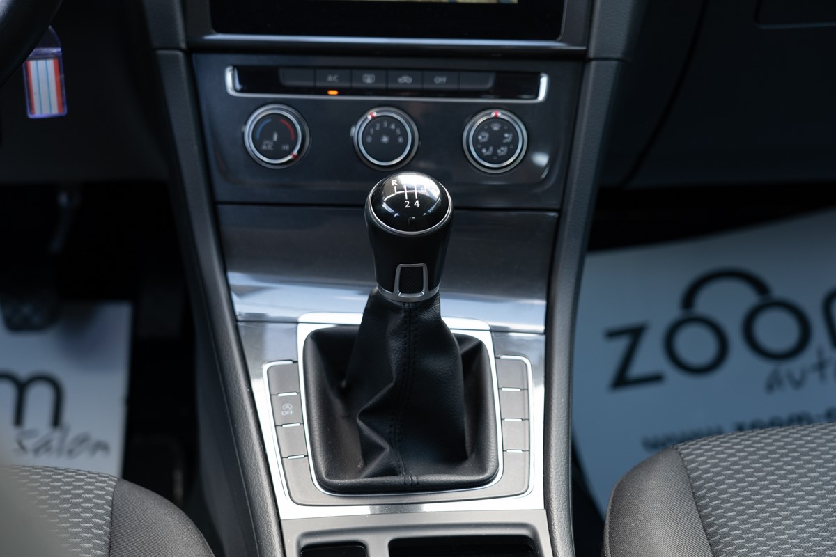 Volkswagen Golf 1,6 TDI