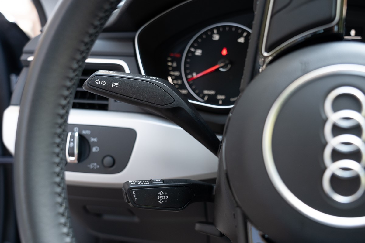 Audi A5
 35 TDi Sportback Business Edition S-tronic