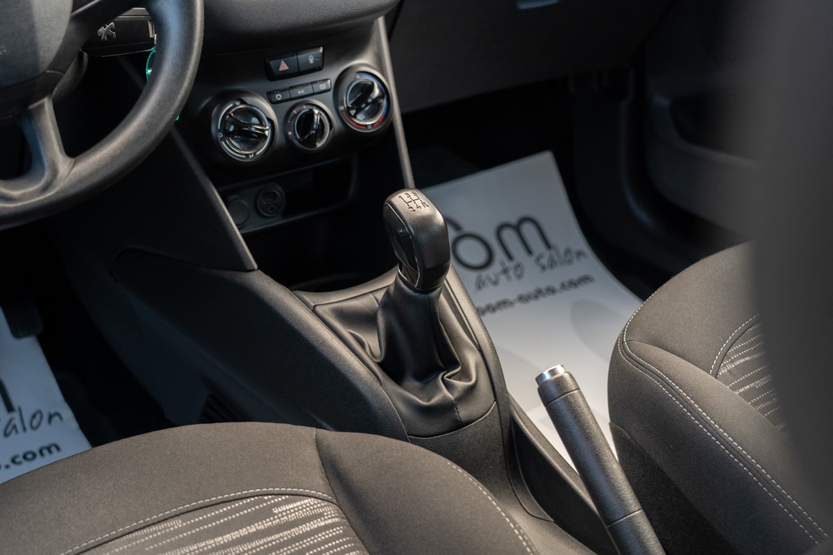 Peugeot 208 1.6 BLUEHDI 