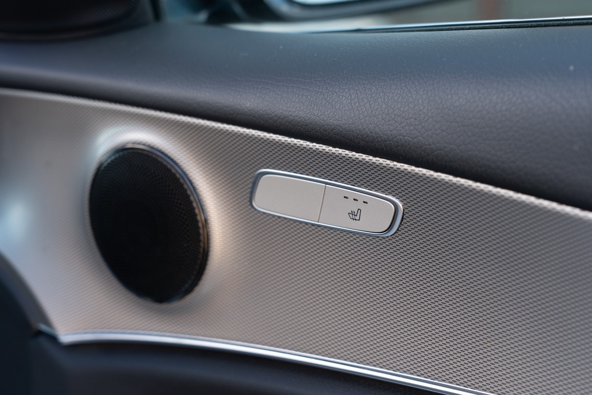 Mercedes-Benz E-Class
 200 D Business Solution