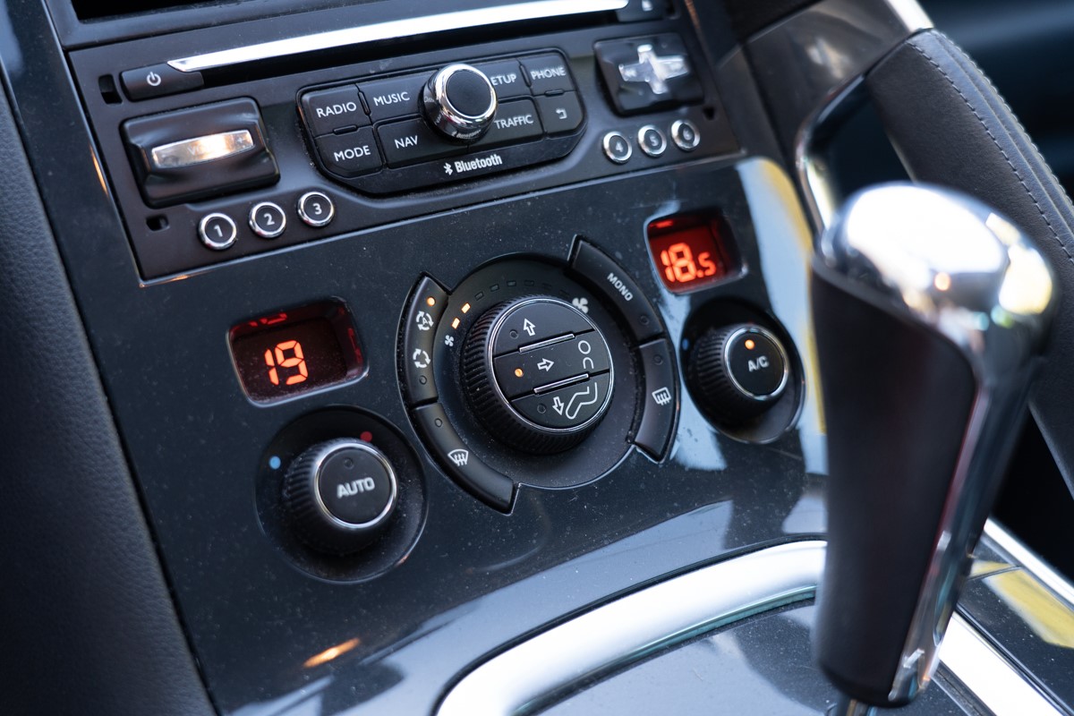 Peugeot 3008 1,6 BlueHDI