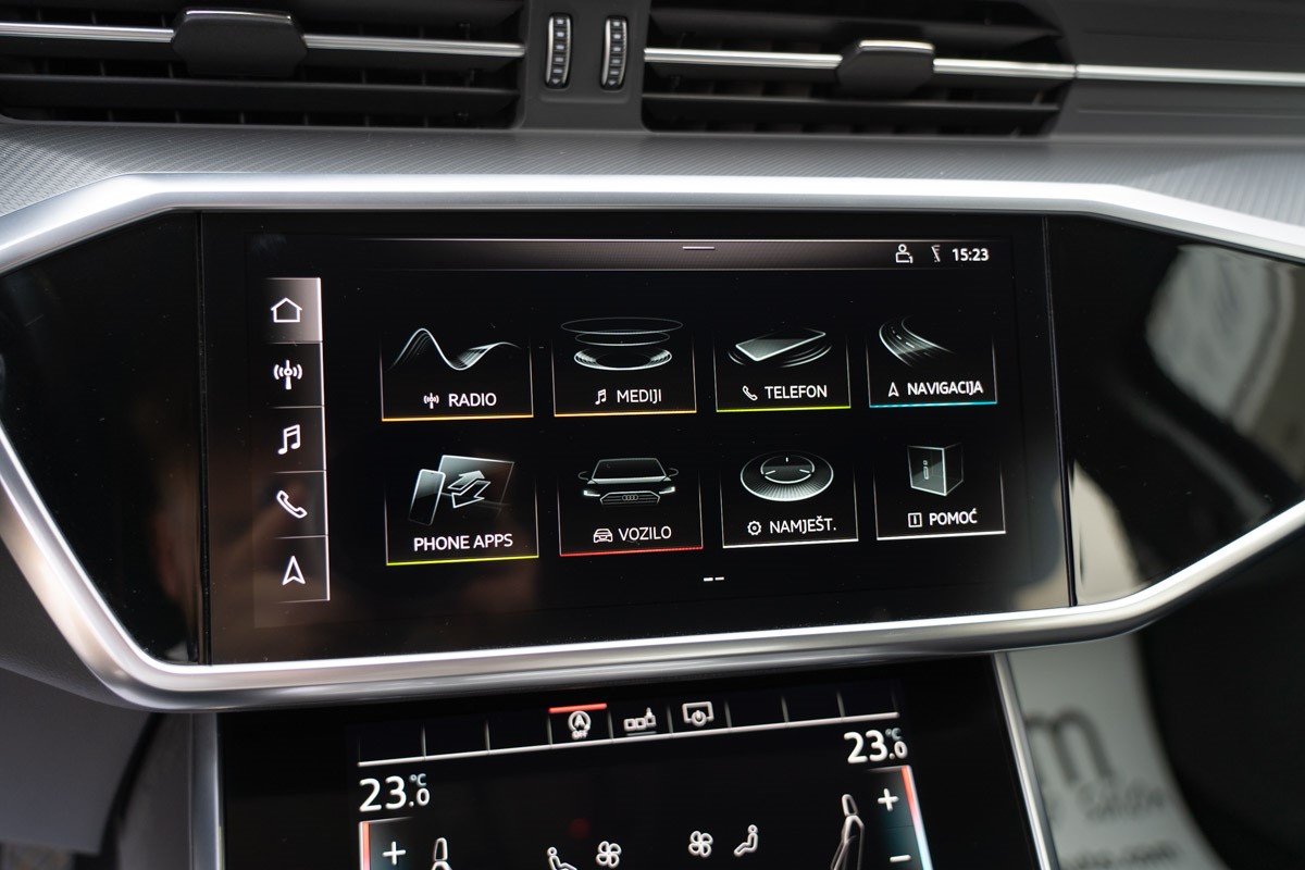 Audi A6
 3,0 TDI 50 Quattro