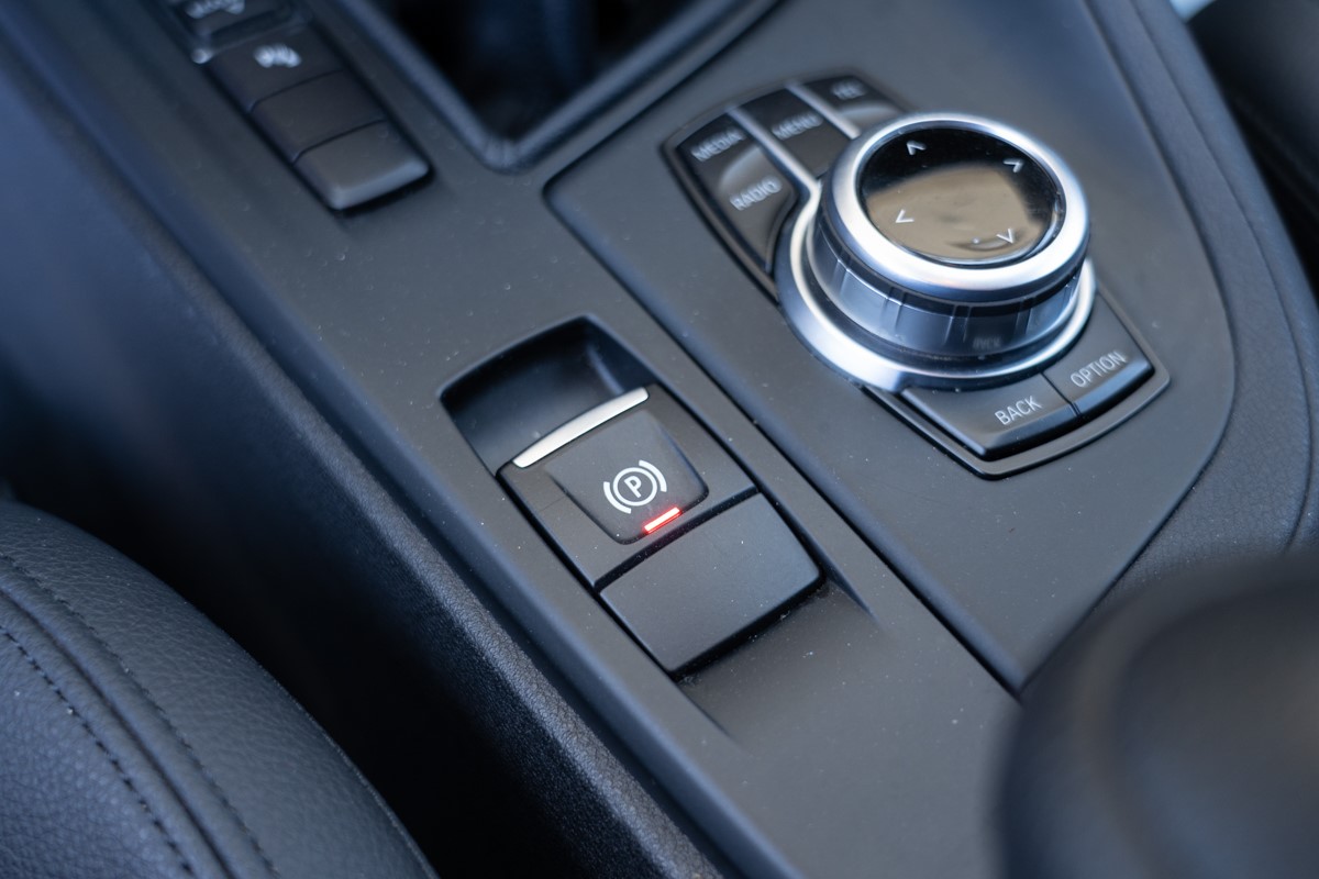 BMW
 X1 sDrive 18d