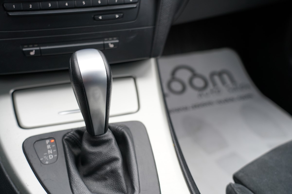 BMW
 3-Series 335d