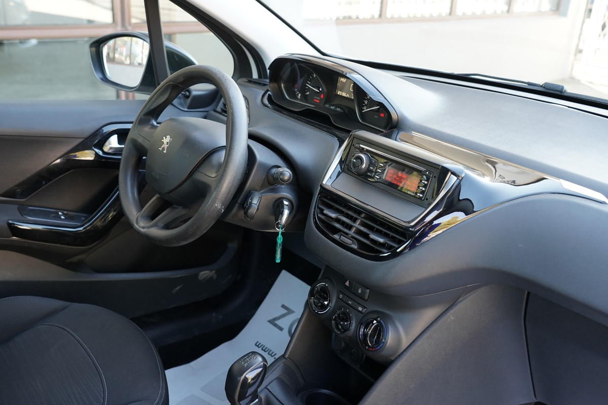 Peugeot 208 1,6 HDI