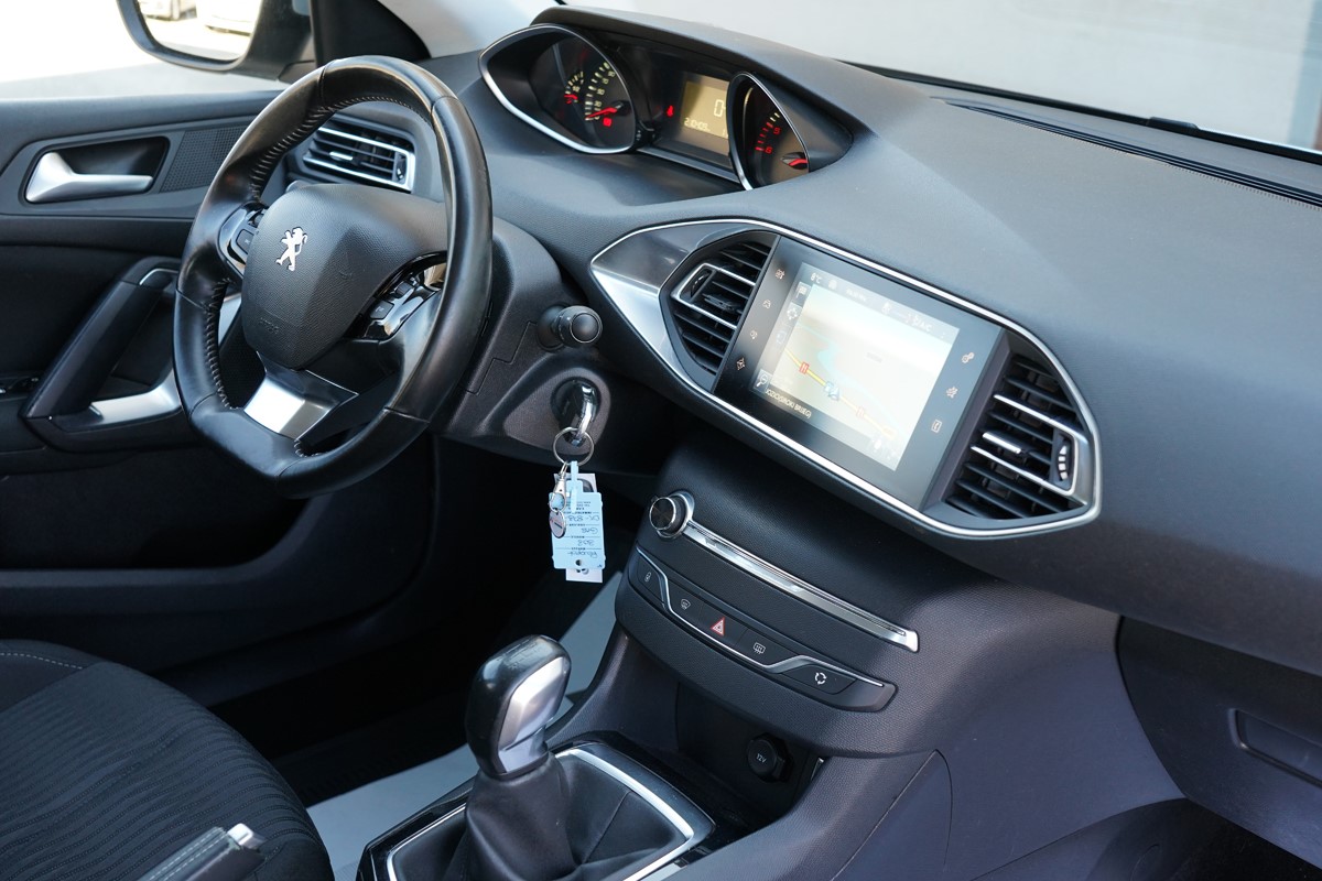 Peugeot 308 1,6 BlueHDI