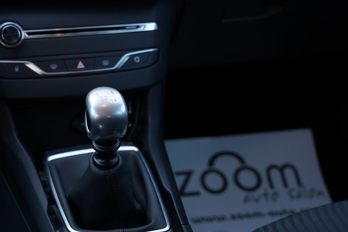 Peugeot 308 1,6 BlueHDI
