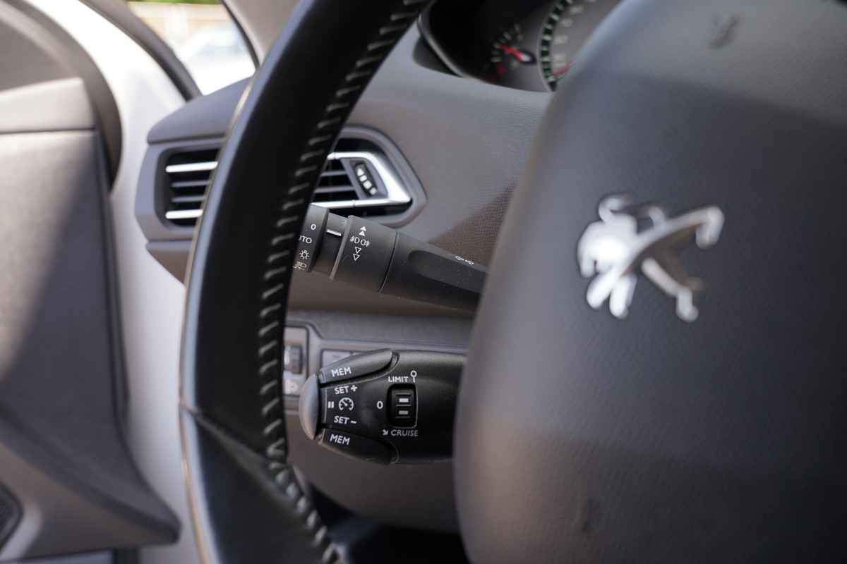 Peugeot 308 SW 1,6 BlueHDI