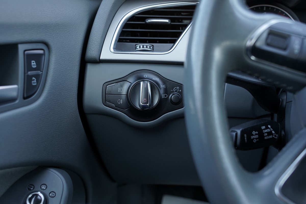 Audi A4
 2.0 TDI