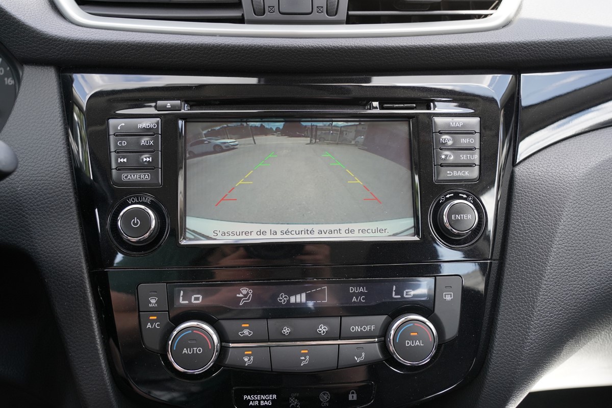 Nissan
 Qashqai 1.5 DCI