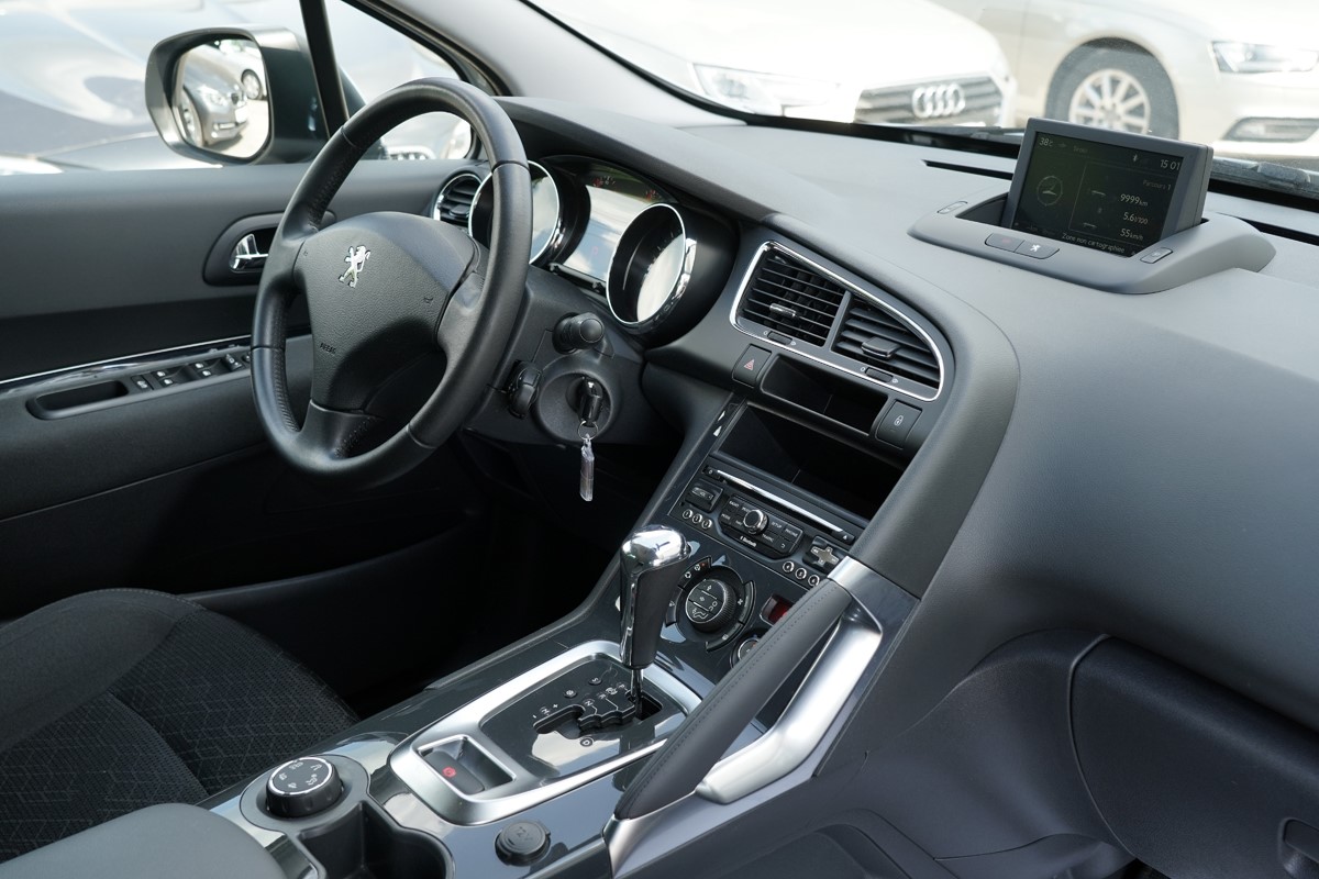Peugeot 3008 1,6 BlueHDI