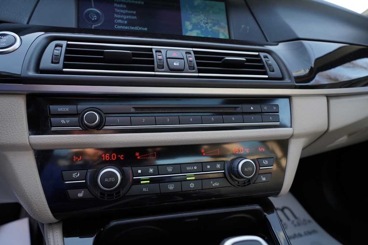 BMW
 5-Series F10 535D