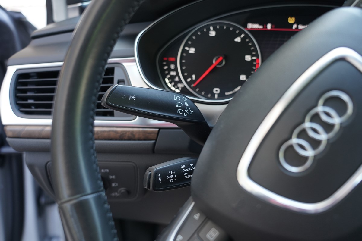 Audi A6
 3.0 TDI QUATTRO